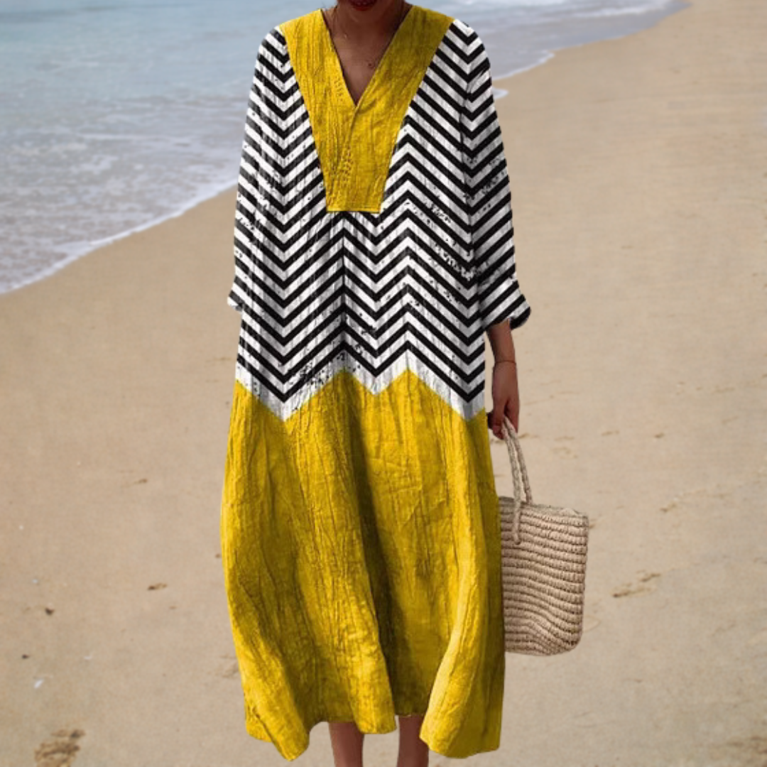 Bedrucktes schmeichelhaftes Sommerkleid