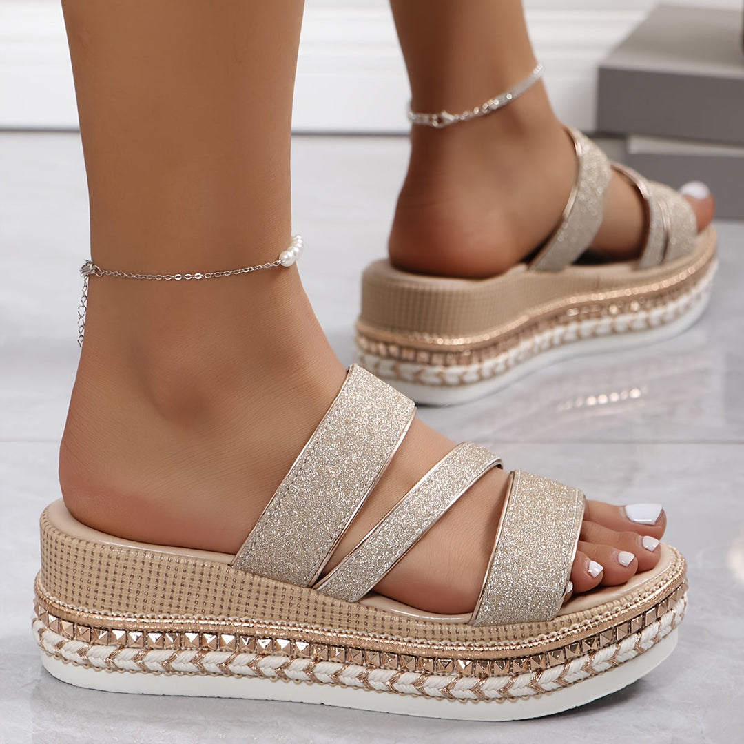 Layla | Bequeme Keilsandalen