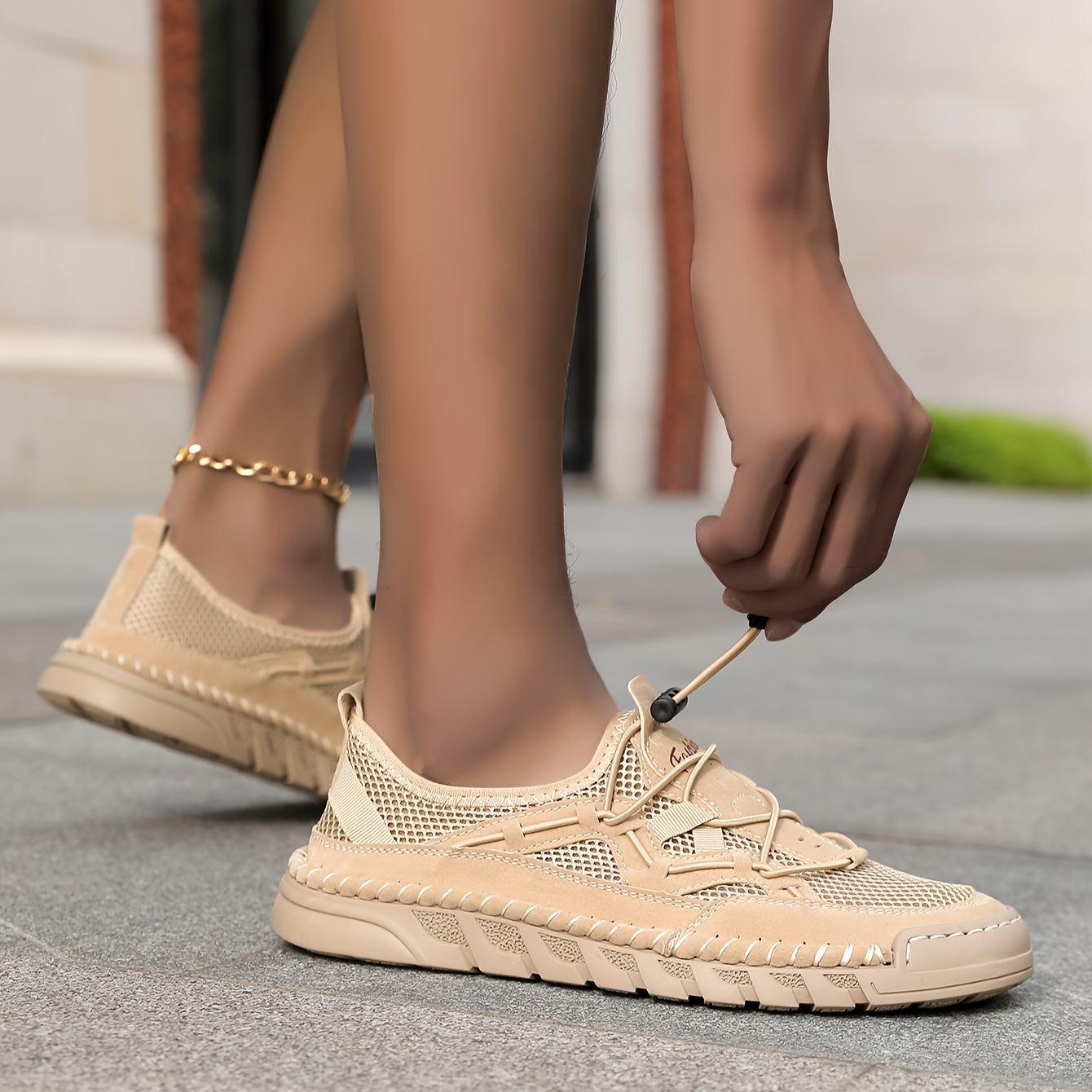 ELARA™ – Der atmungsaktive Komfortschuh