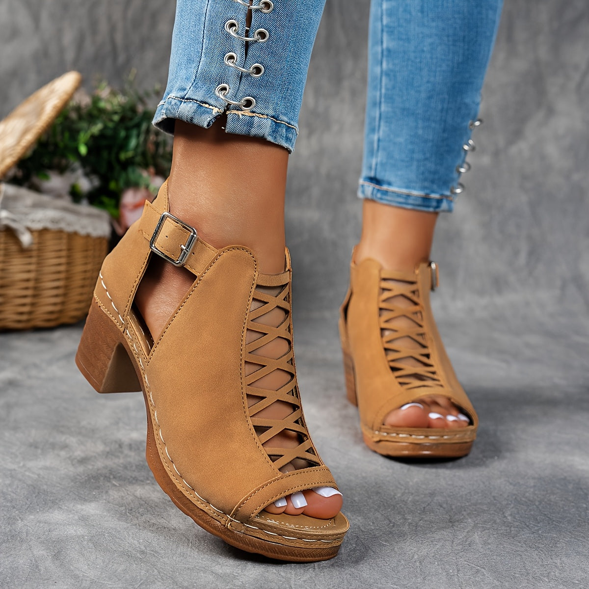 Selin | Sandalen mit geflochtenem Absatz
