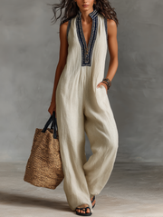 Ärmelloser Jumpsuit aus Leinen mit Reißverschluss und Stehkragen