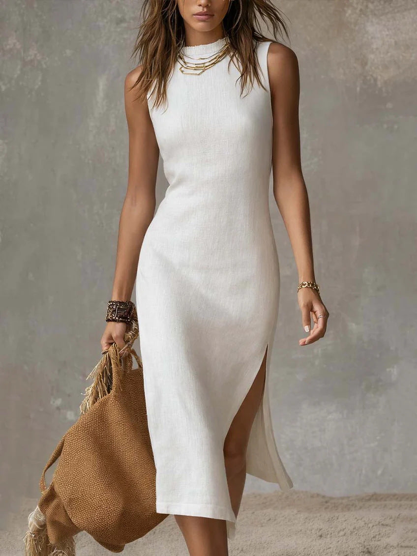 Elegantes, mittellanges Strickkleid mit hohem Schlitz