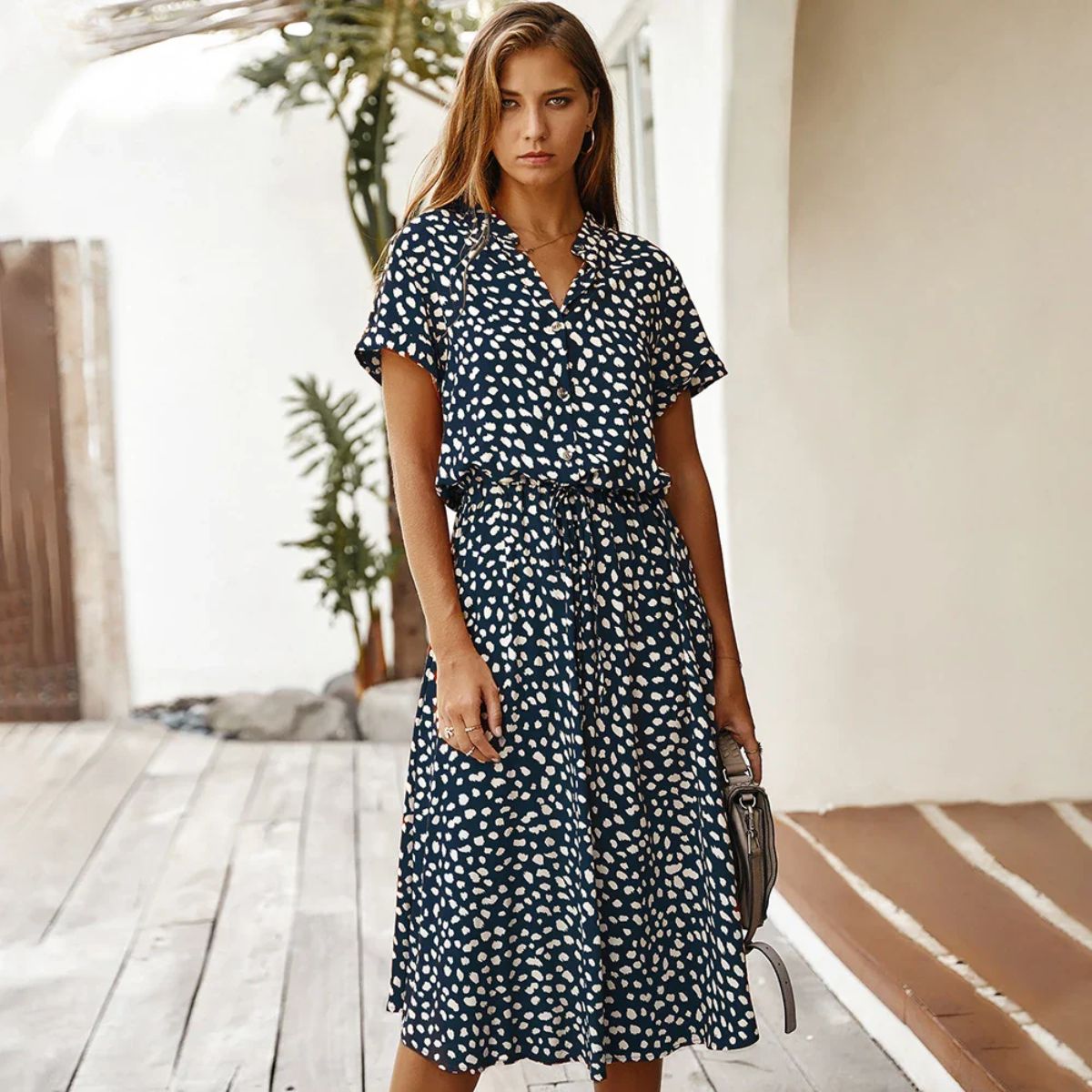Gabriela | Vintage-Kleid mit Blumendruck und kurzen Ärmeln
