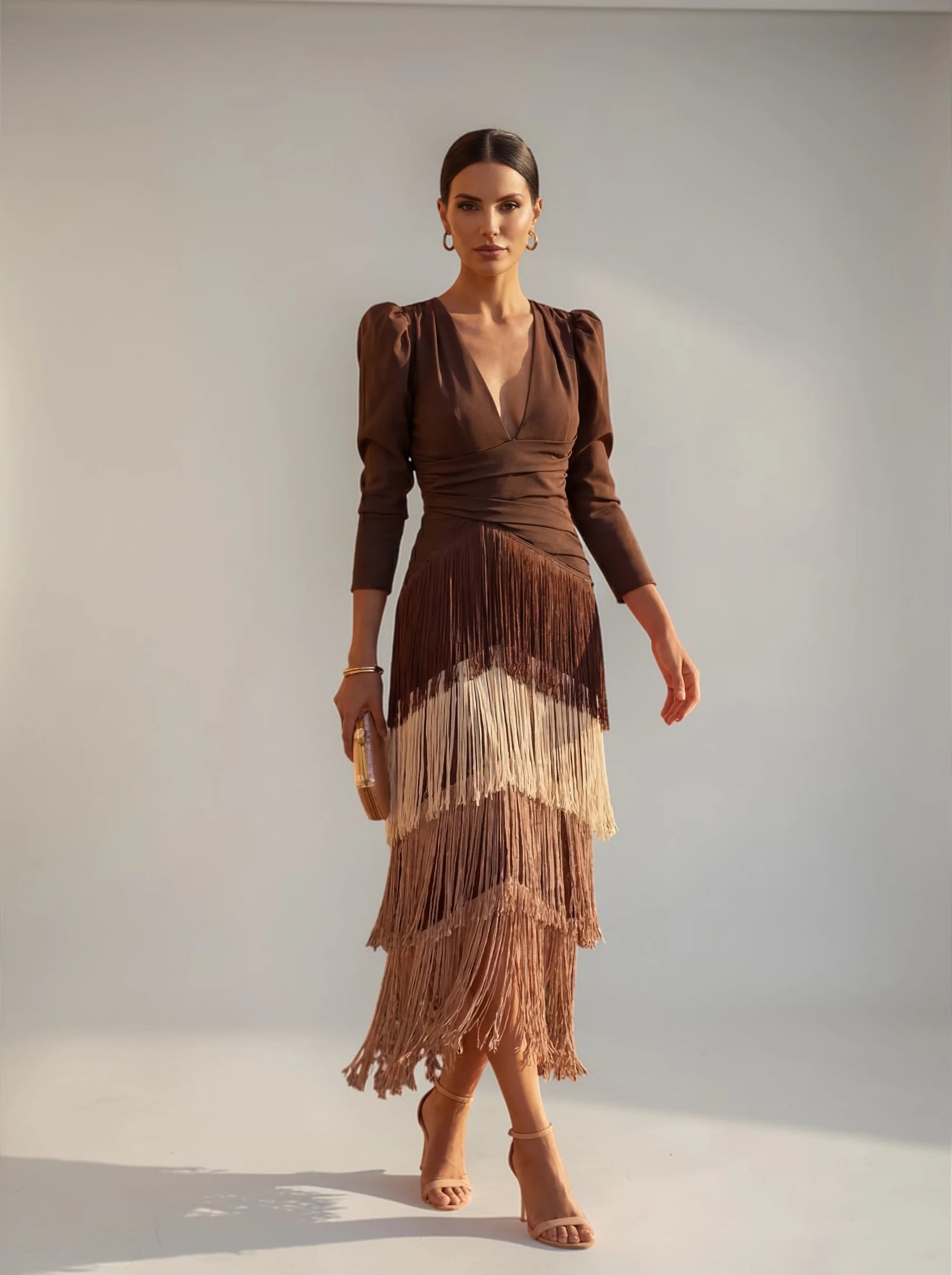 Clara - Langärmliges Blazerkleid mit tiefem V-Ausschnitt