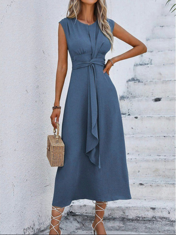 Eva – Elegantes ärmelloses Kleid mit verstellbarem Gürtel