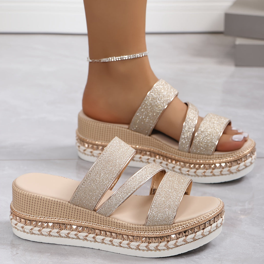 Layla | Bequeme Keilsandalen