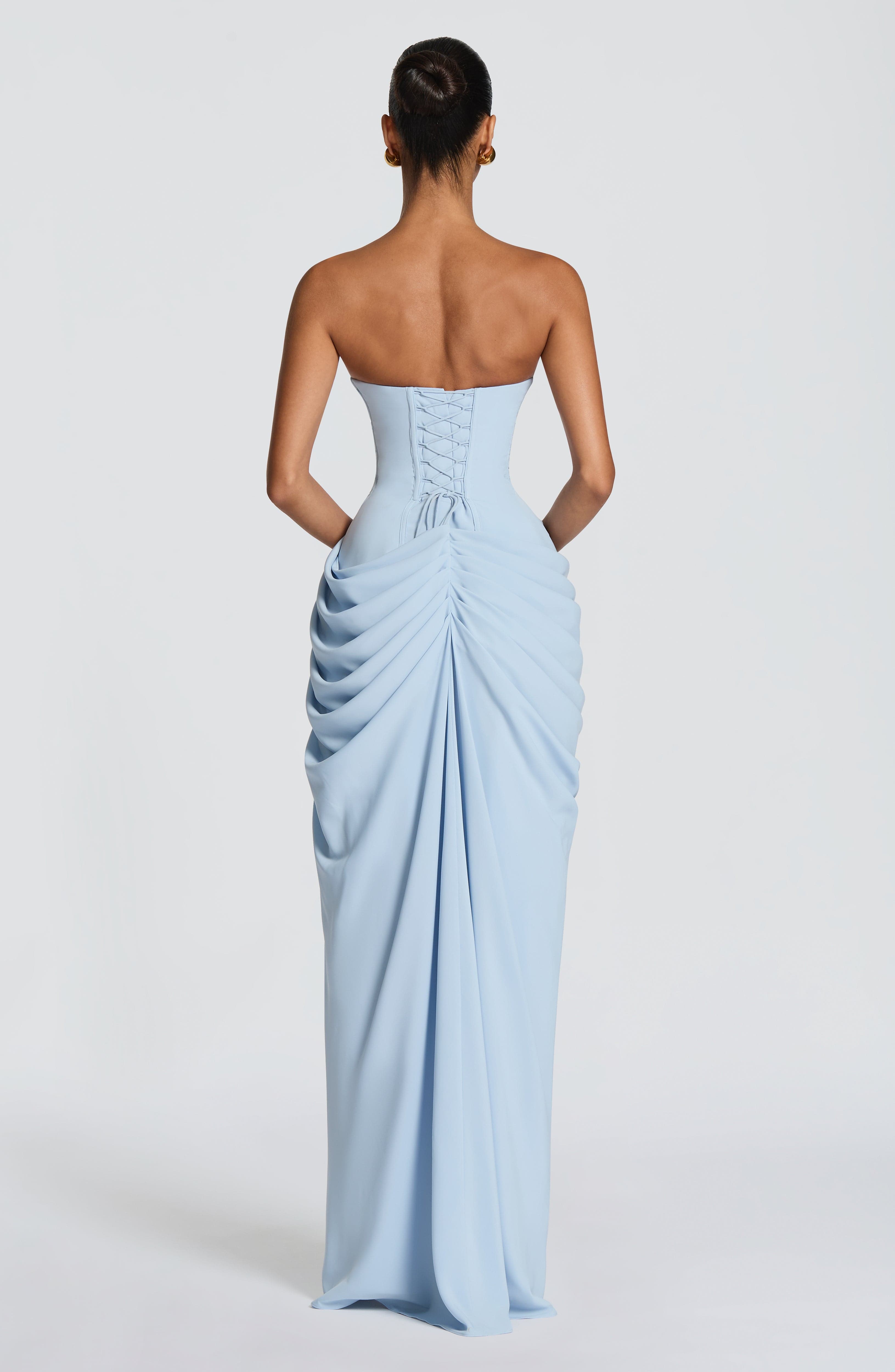 Lola™ Kleid | Skulpturale Eleganz, die Ihre Figur betont
