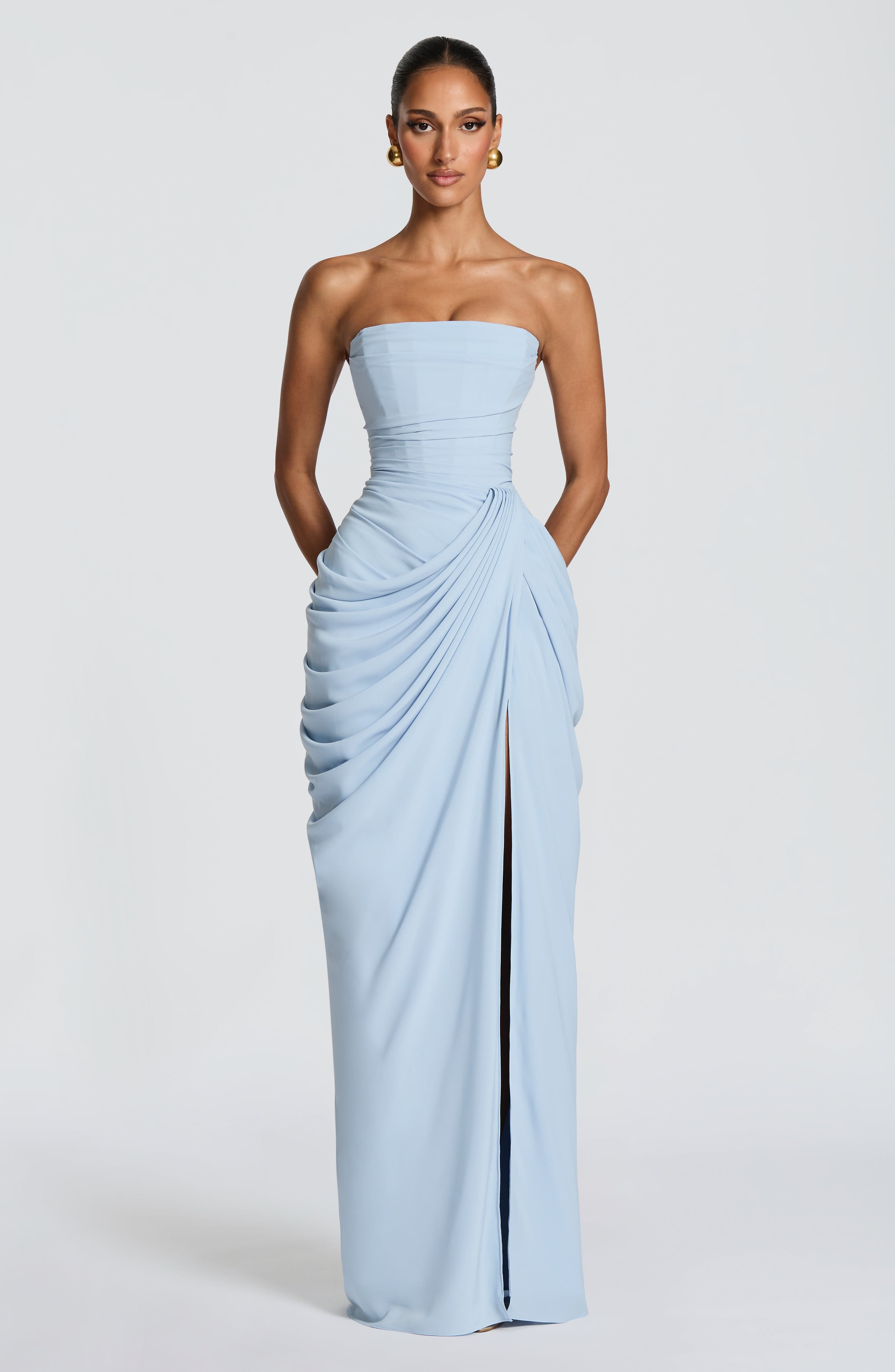 Lola™ Kleid | Skulpturale Eleganz, die Ihre Figur betont