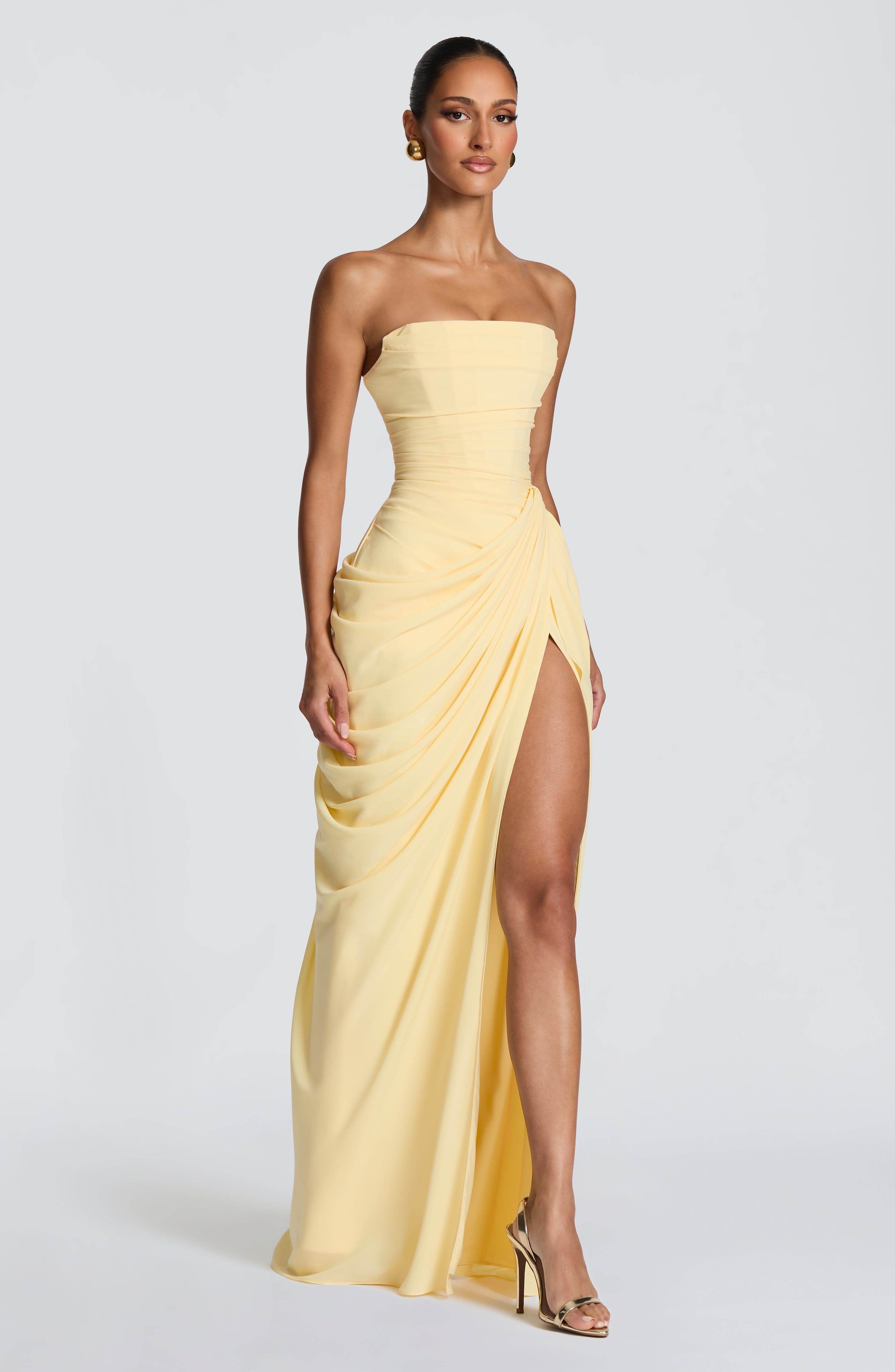 Lola™ Kleid | Skulpturale Eleganz, die Ihre Figur betont