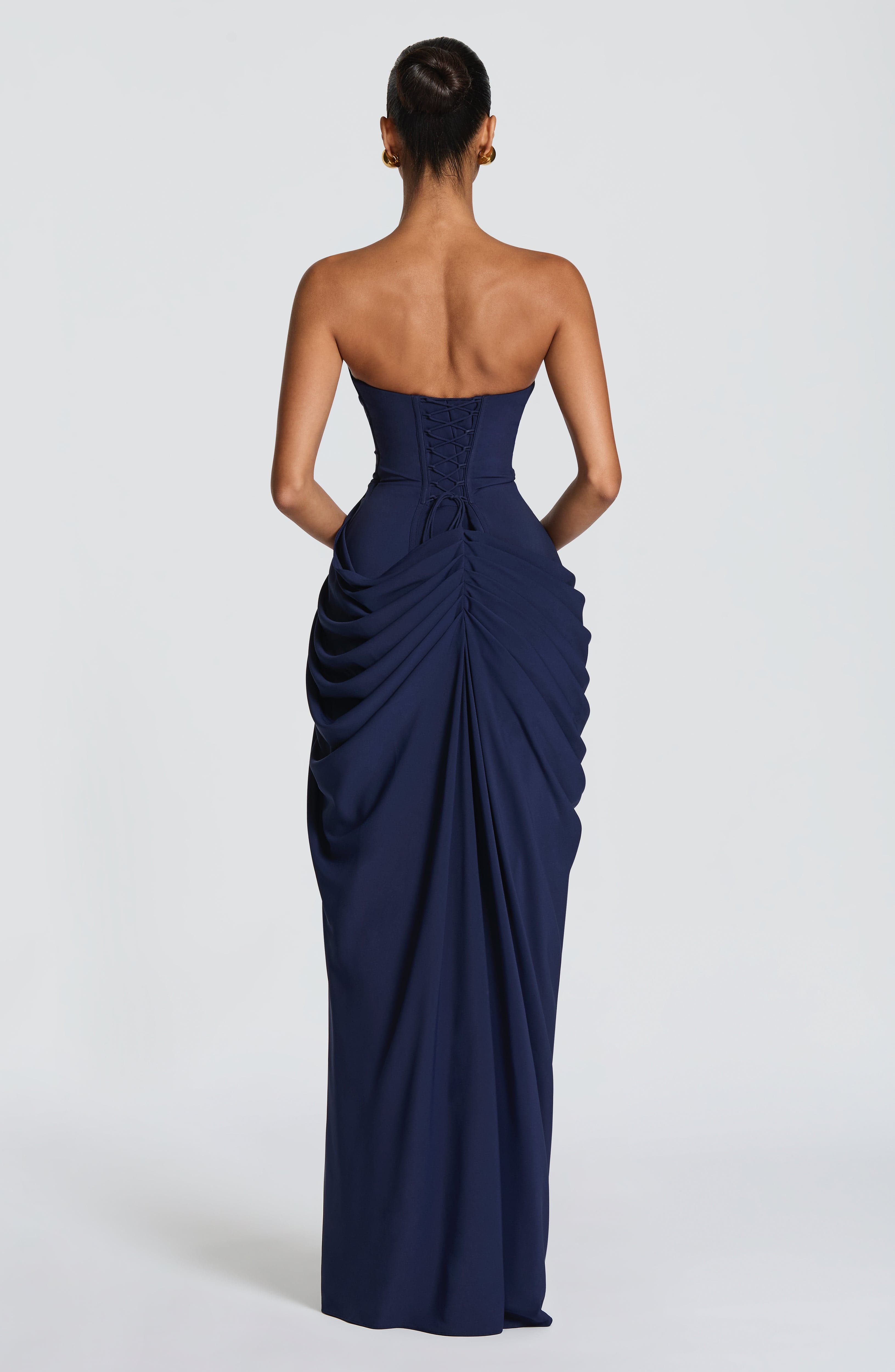 Lola™ Kleid | Skulpturale Eleganz, die Ihre Figur betont
