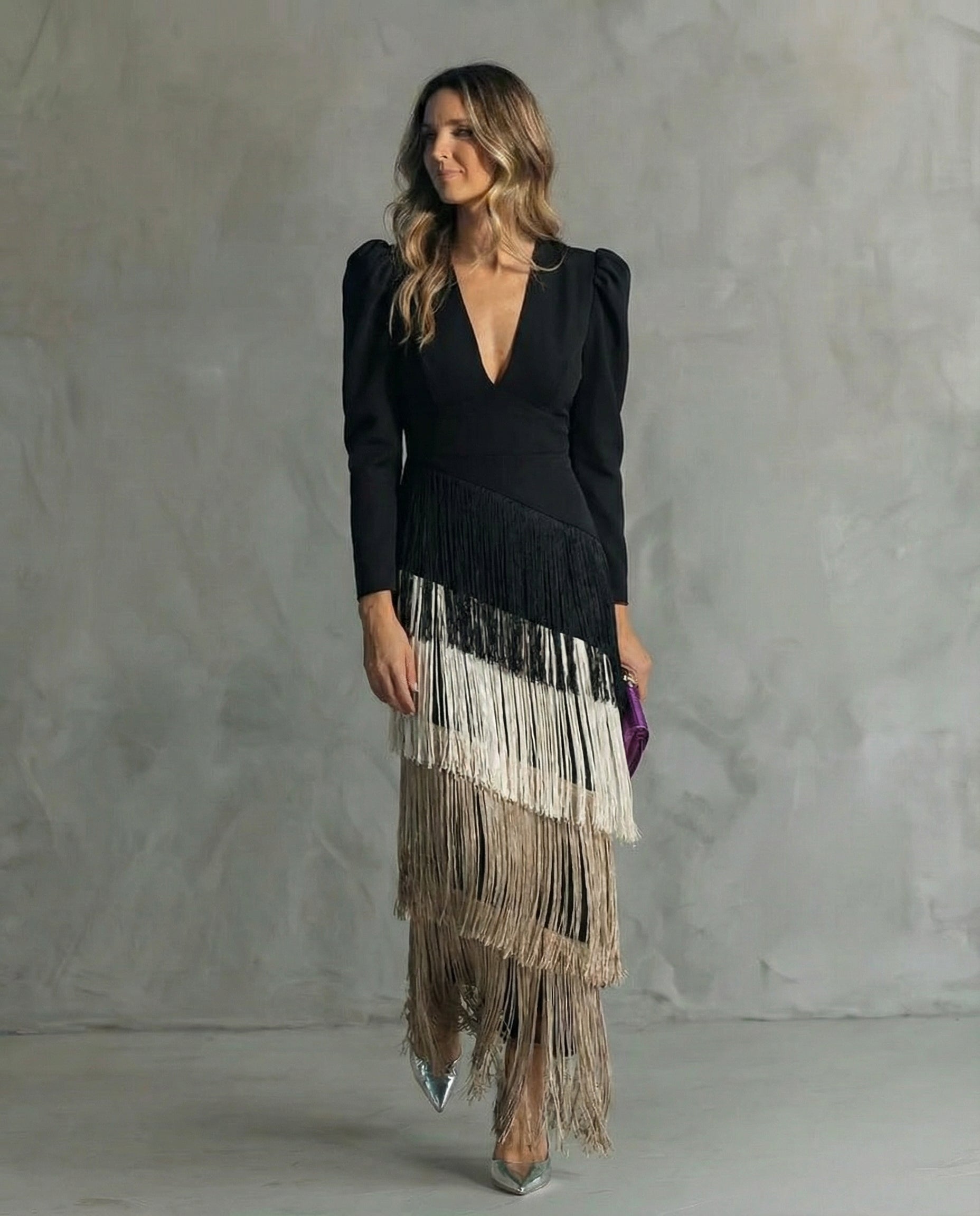 Clara - Elegantes Kleid mit Fransenärmeln