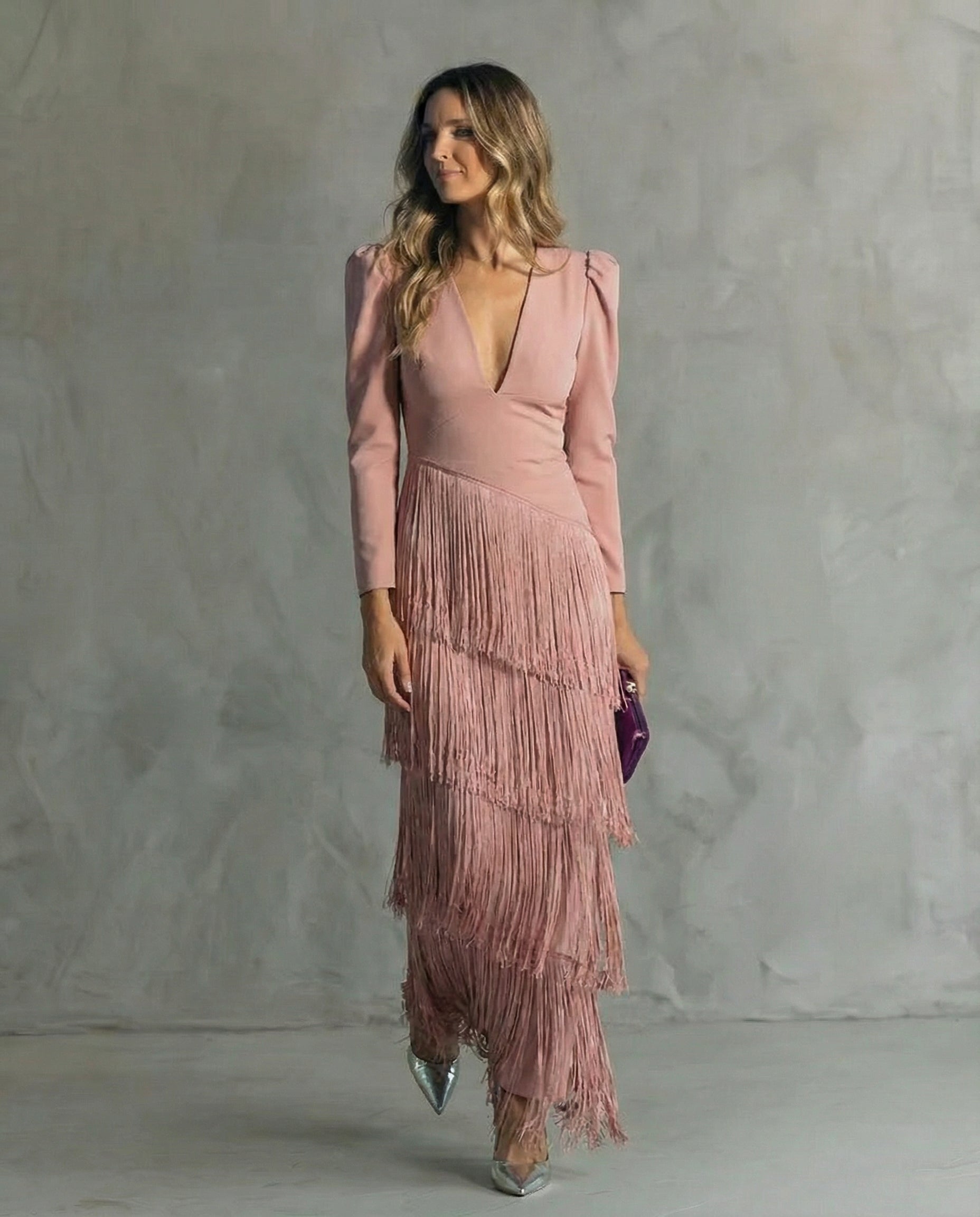 Clara - Elegantes Kleid mit Fransenärmeln